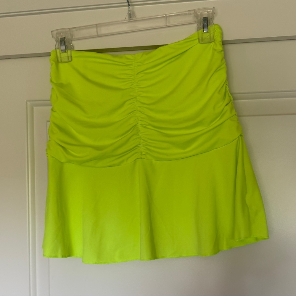 Neon rouched mini skirt - Picture 4 of 6